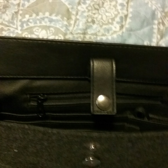 Wool & Rayon PURSE - Picture 3 of 6